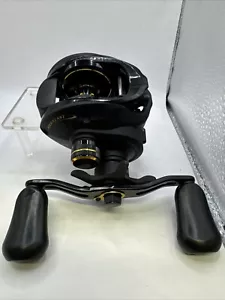 Bass Pro Shops Megacast Bait Caster Fishing Reel MGT10HA New Never Used Nice - Picture 1 of 6