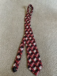 WISCONSIN BADGER Neckwear NECKTIE TIE 100% SILK UW Madison "W" logo red black - Picture 1 of 5
