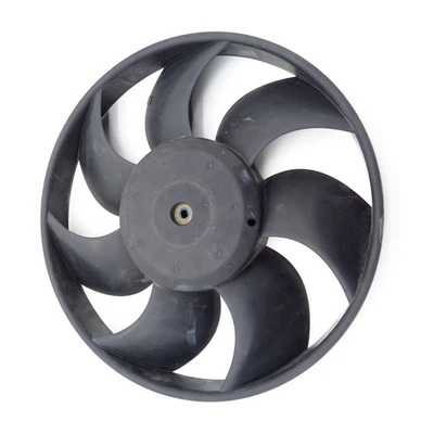 ventilador radiador rueda radiador izquierdo ventilador motor radiador ventilador Aston Martin RAPID Foto 1 de 2
