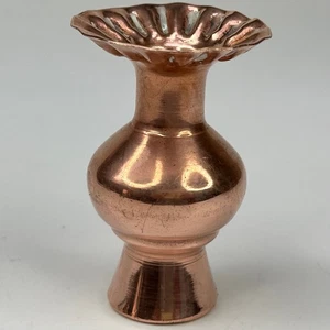 ANTIQUE FRENCH TINY FLUTED COPPER FLOWER VASE DISPLAY ORNAMENT - Picture 1 of 10