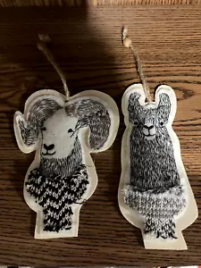 Two Wooden Christmas llama ornaments or decor - Picture 1 of 3