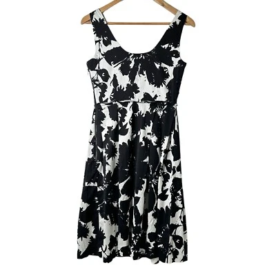 Ann Taylor Floral Dress Black White Size 2 Pleated Sleeveless Zip Lined Pockets - Image 1 of 4