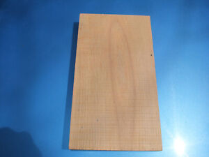 solid oak timber offcut. 254x145x25mm par. perfect for woodworking and crafts