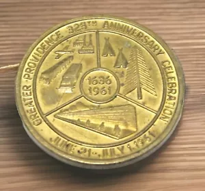 GRAN PROVIDENCIA 325 ANIVERSARIO CELEBRACIÓN 50 CENTAVOS FICHA 1961 #JL3-27 - Imagen 1 de 5