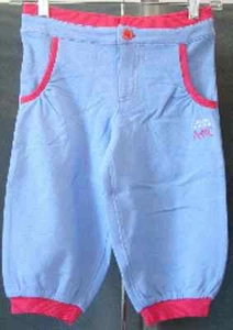 $34. New w.Tags AMERICAN GIRL Sporty CAPRI PANTS for Girls PERIWINKLE w. LOGO SM - Picture 1 of 8