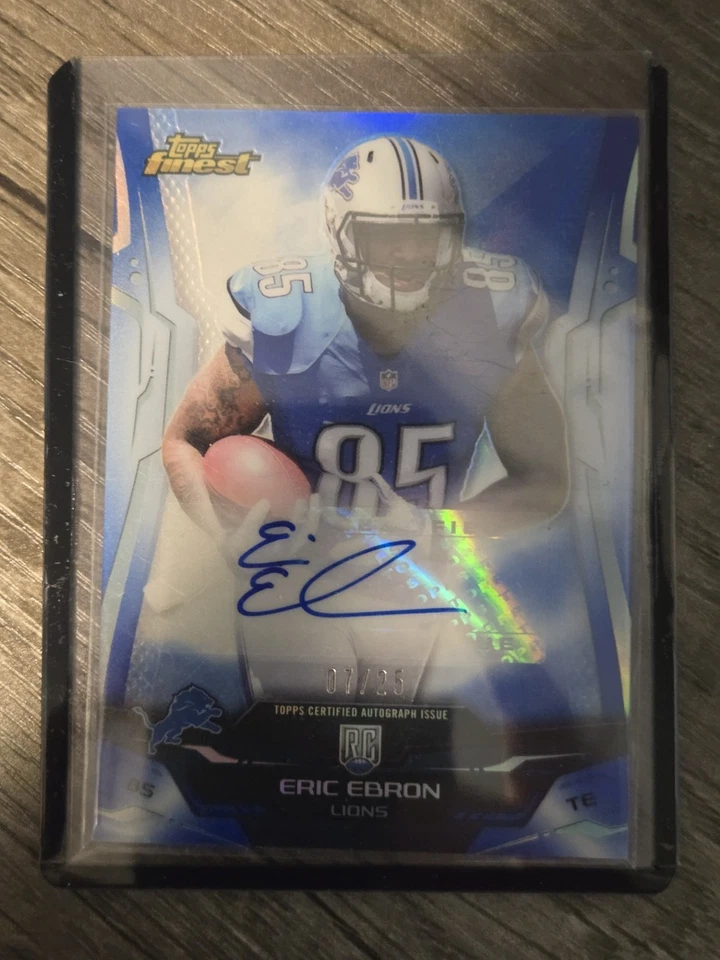 2014 Finest Rookie Autograph Blue Refractors #123 Eric Ebron #ed 07 / 25 Lions - Image 1 of 1