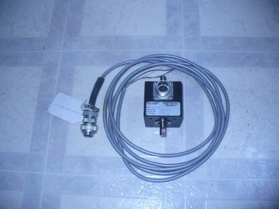 NEW ACCU-CODER No box 711-S INCREMENTAL SHAFT ENCODER, 711* 5-28 VDC 6 PINS - Image 1 of 2