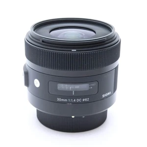SIGMA 30mm F/1.4 DC HSM Art (for Pentax K mount) #257 - Picture 1 of 12