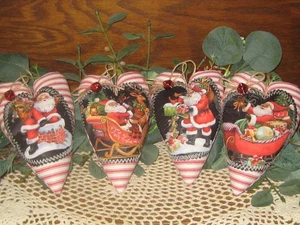 Rot Land Weihnachten Bauernhaus 4 Herzen Weihnachtsmann Baumschmuck Swag Akzente - Bild 1 von 4