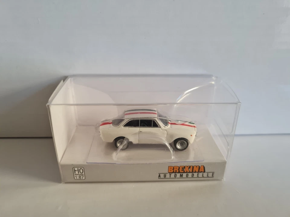 Alfa Romeo GTA 1300 Italia - 1:87 1/87 1-87 - Immagine 1 di 1