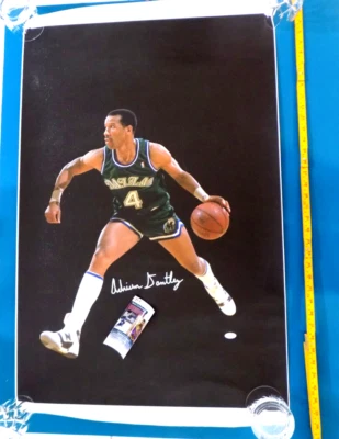 Póster en lienzo firmado por Adrian Dantley Hof 24x37,5 Mavericks JSA 💎 CERTIFICADO DE AUTENTICIDAD Foto 1 de 4