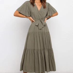 Tie Waist Tiered Short Sleeve Midi Dress Butterfly Sleeve Dark Olive sz Medium - Picture 1 of 5