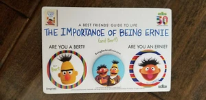 2019 SDCC CON EXCLUSIVE SESAME STREET BERT & ERNIE BUTTON BADGE SET OF 3 ON CARD - Picture 1 of 1