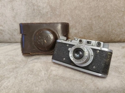 Zorki-1 35mm Rangefinder Camera + Industar-22 50mm f/3.5 Lens – USSR Leica Copy - Photo 1/4