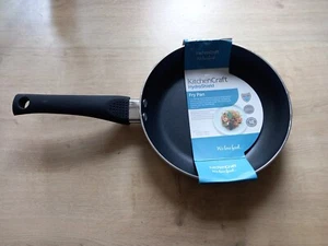 New KitchenCraft Non-stick Frying Pan 8" / 20cm with Cool-Touch Handle Black - Picture 1 of 2