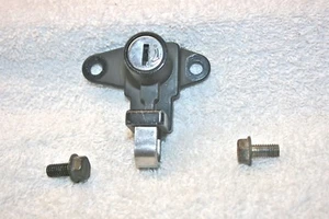 OEM 1985 HONDA VT1100 C VT1100 SHADOW HELMET LOCK 50710-ME9-003 no key (C-12) - Picture 1 of 3