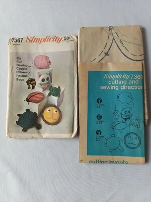 7367 Vintage Simplicity Sewing Pattern 1960s Toy Cuddle Pillows Pig Cat Frog Bug - Image 1 of 4