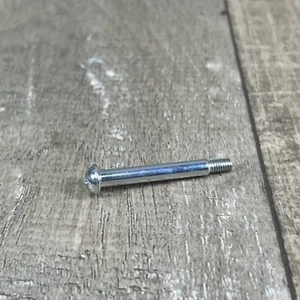 HOOVER UH71300 WindTunnel Pet Upright Vacuum Cleaner Replacement Handle Screw - Picture 1 of 3
