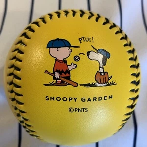 Peanuts Charlie Brown & Snoopy ‘snoopy Garden’ Softstrike Souvenir Baseball Ball - Picture 1 of 6