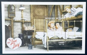 CHAD I LOVE LUCY STAMPS SS MNH 1998 LUCY & RICKY IN BED LUCILLE BALL COMEDIAN - Picture 1 of 1