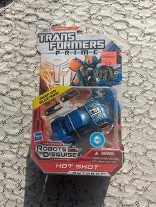 Transformers Prime Robots in Disguise Deluxe Autobot Hot Shot Figure - Picture 1 of 2