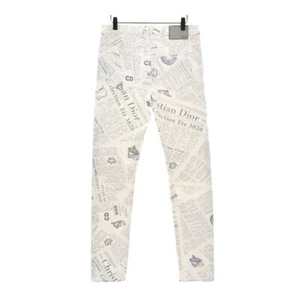 Pantalones de mezclilla Dior × DANIELARSHAM patrón de periódico para hombre blanco gris 【A】 - Imagen 1 de 7