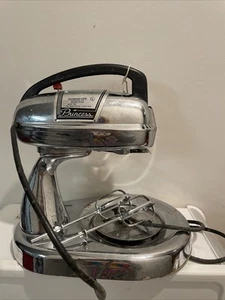Mezclador de pie vintage Dormeyer 5700 Princess 150 vatios 115 V.A.C.-D.C. - Imagen 1 de 12