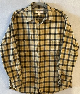 CC Filson Co - Men's Plaid Cotton Flannel Button Up Long Sleeve Shirt - Size XL - Picture 1 of 6
