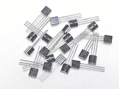 Fairchild ONSemi TRANSISTORS 2N3703 2N3904 2N3906 2N4401  2N4403 TO-92 - Image 1 of 4