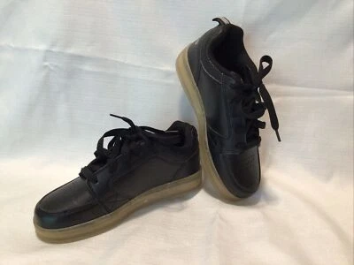 Heelys Premium 1 Lo Black Rechargeable Light Up Skate Sneakers Youth 4 HE100262 - Image 1 of 4