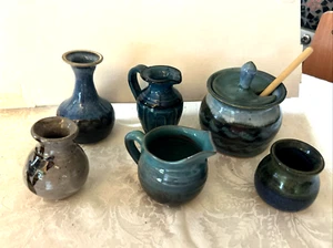 Vtg SET of 8 Signed Studio Art POTTERY Vases Jug Honey Pot w/Lid & Spoon NICE! - Picture 1 of 11