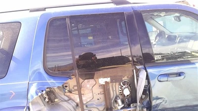 Vidrio de ventilación de puerta trasera derecha usado se adapta a: Ford Explorer 2009 exc. Sport Trac pr Foto 1 de 4