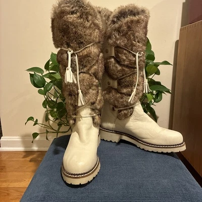 Russell & Bromley Kunik marfil cuero/piel sintética bota hasta la rodilla 40 EE. UU. 9 Foto 1 de 4