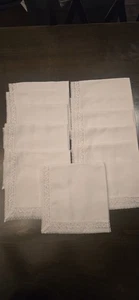 Set of 11 Elegant White Cloth Dinner Napkins Lace Trim 17"x17" - Picture 1 of 5