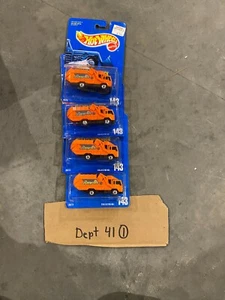 (4) HOT WHEELS VHTF BLUE CARD SERIES CAMION RICICLAGGIO #143 - Foto 1 di 3