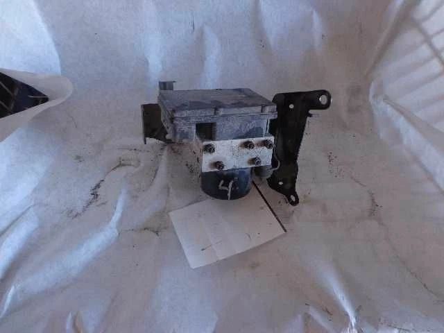 Anti-Lock Brake Part Assembly 4 Cylinder Fits 05-11 FRONTIER 458653 Foto 1 de 4