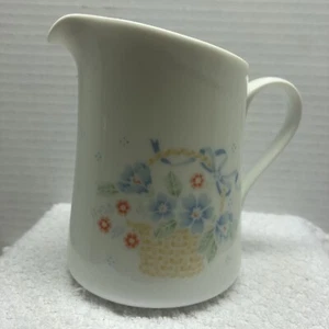 CorningWare Creamer Blue Ribbon Basket With Flowers 81-TY - Picture 1 of 5