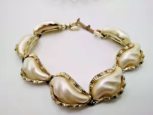 Karu Arke Bracelet PEARL Moonglow Signed Vintage Costume Jewelry Silver TONE - Picture 1 of 10