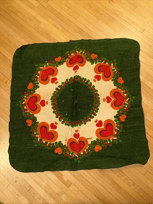 Vintage Swedish Burlap Christmas Tablecloth Wreath Heart Design 36” Square - image 1 of 4