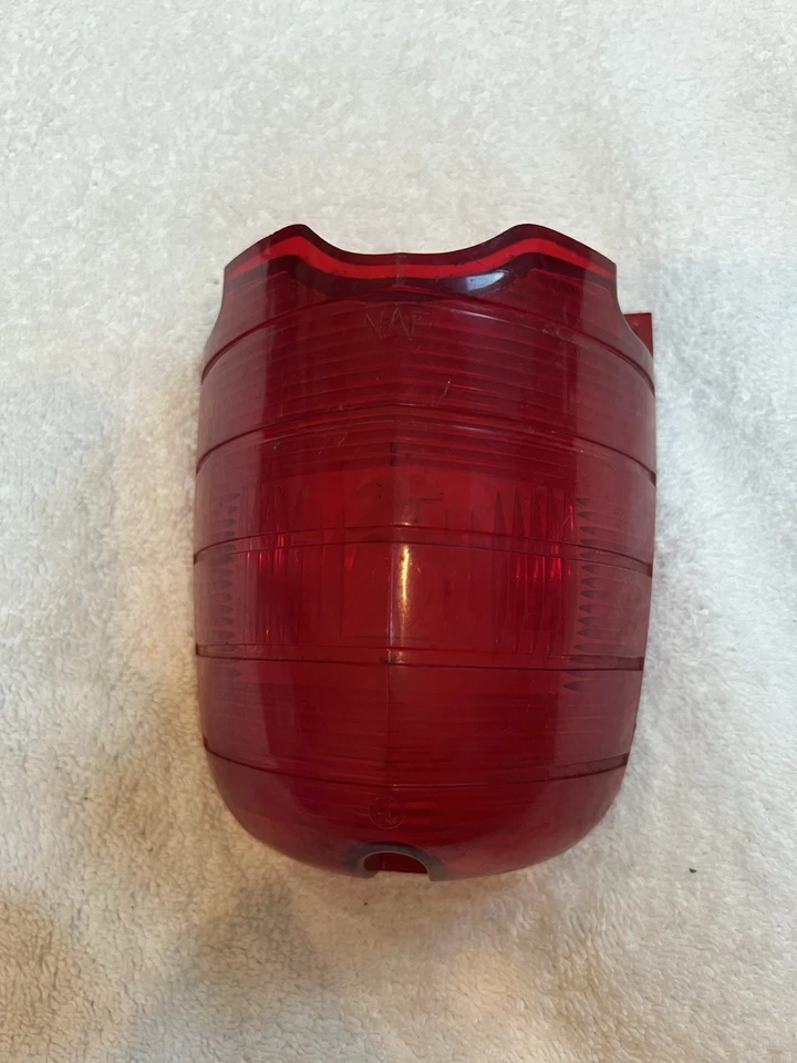 Lente de luz de parada trasera Nash Ambassador 1954 1955 NAF ¡Bonita! OEM Foto 1 de 4