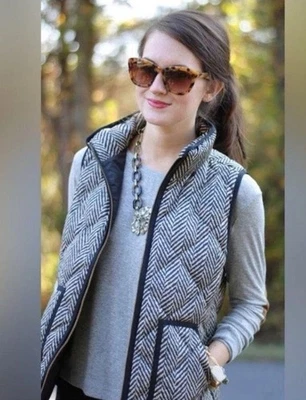 J Crew Womens Herringbone Quilted Down Puffer Vest Size XS (F) - Image 1 of 4