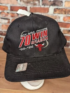 Neu mit Etikett Vintage Chicago Bulls SnapBack Mütze Kappe 95-96 Pro Player 70 Saisonsieg Rekord - Bild 1 von 9