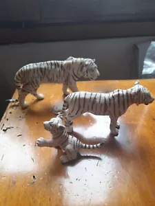 famiglia Animali savana Schleich e Papo TIGRE BIANCA - Foto 1 di 3
