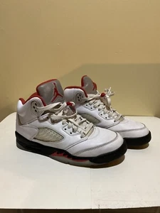 Nike Air Jordan 5 Fire Red Metallic Sneakers 440888-102 Size 6Y Womens 7.5 B136 - Picture 1 of 6