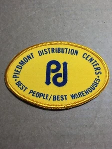 Centros de distribución de piamonte de colección costura de parche en Charlotte Carolina del Norte Carolina del Norte - Imagen 1 de 4