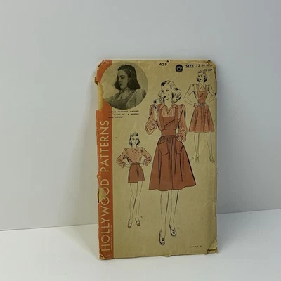 Pinafore Shorts Blouse Hollywood Glamour Size 12 b30 Pattern 428 Vintage CUT - Image 1 of 2