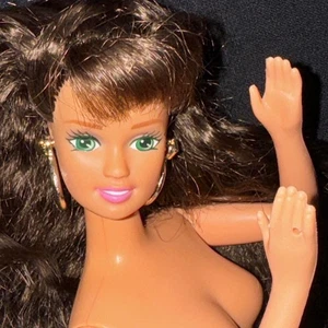 Vintage 1994 Barbie Dance Moves TERESA Puppe mit silbernen Ohrringen Gelenkknien - Bild 1 von 14