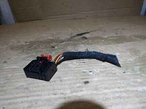 VW T-Cross C11 left front door electric window motor connector plug 2Q1959406e - Picture 1 of 3