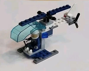 LEGO CITY POLICE HELICOPTER PILOT MINIFIGURE cty0359 USED w/COMPLETE 30222 BUILD - Picture 1 of 5