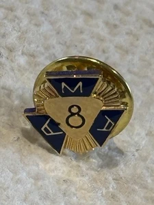 Vintage AMA American Motorcycle Association “8 YEAR” Lapel PIN/Tie Tack - Picture 1 of 4